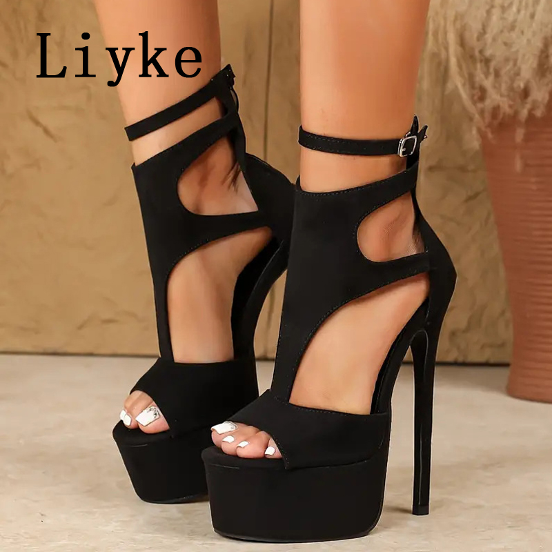 Women Shoes Model - Liyke Model Show Sexy Extreme Hoge